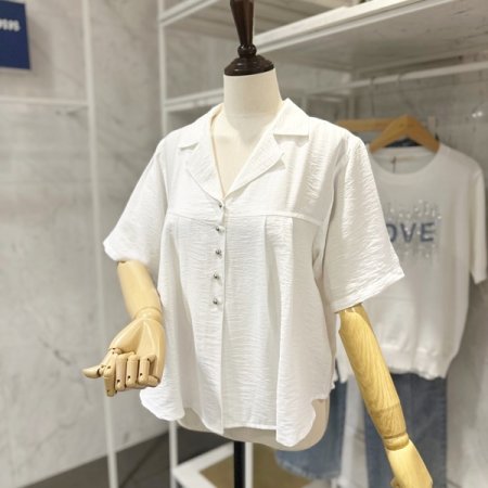 카라 핀턱 블라우스