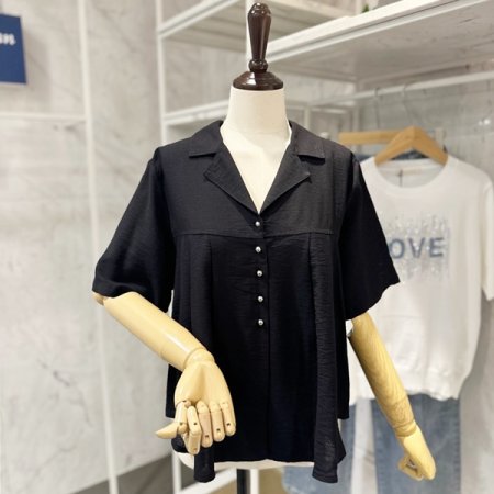 카라 핀턱 블라우스