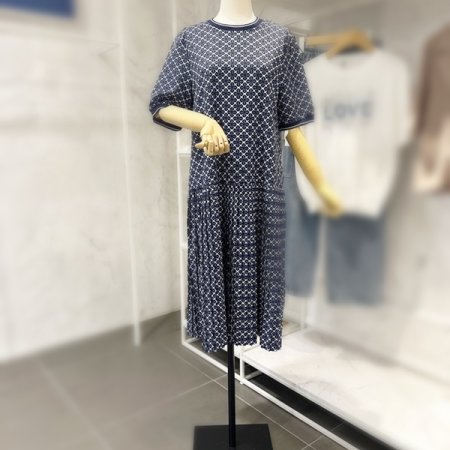 플리츠 패턴 반팔 원피스