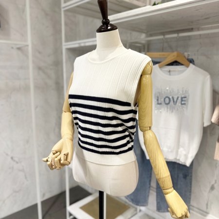 스트라이프 민소매 니트