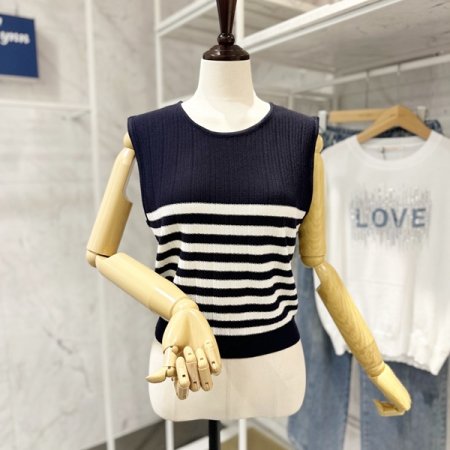 스트라이프 민소매 니트