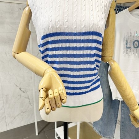 꽈배기 줄무늬 민소매 니트