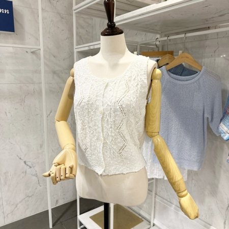 단추 꽈 민소매 니트