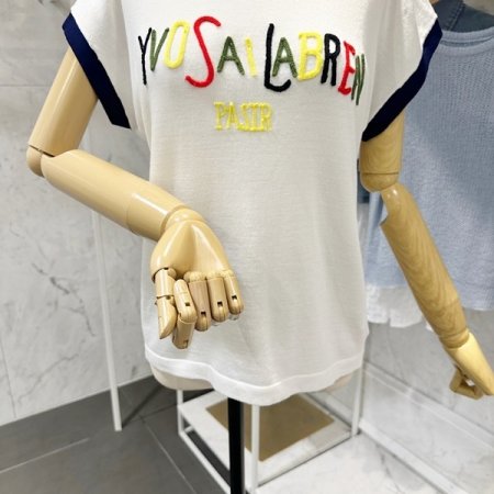 레터링 캡소매 니트