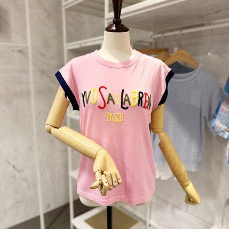 레터링 캡소매 니트