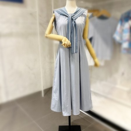 어깨숄 민소매 원피스