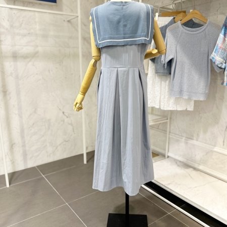 어깨숄 민소매 원피스