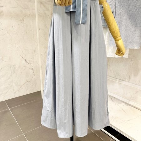 어깨숄 민소매 원피스