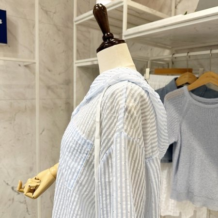 후드넥 장식 루즈핏 셔츠