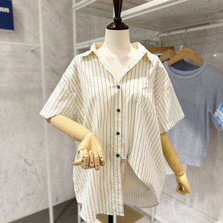 백 캐릭터 스트라이프 셔츠