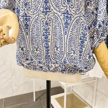 뒷끈 밑단밴딩 루즈핏 블라우스