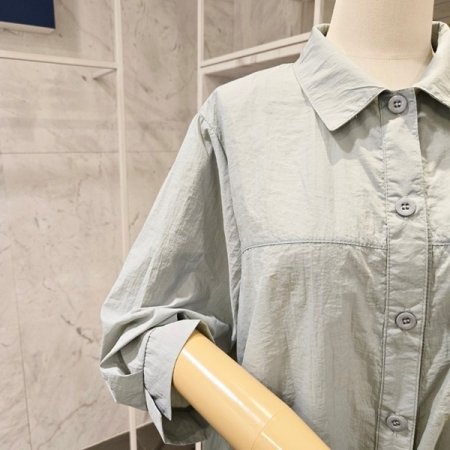 러브 포켓 자수 스트링 셔츠