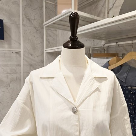 밑단밴딩 카라 블라우스