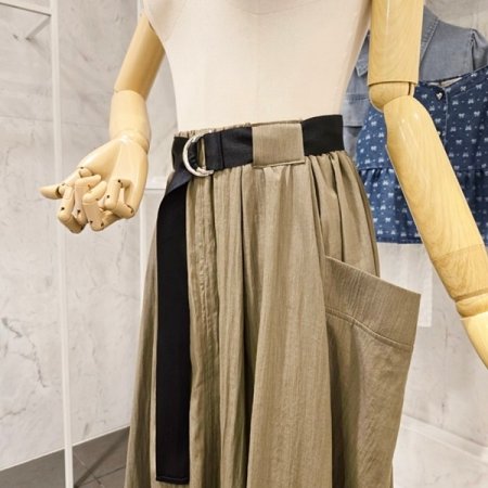 벨트 앞트임 카고 스커트