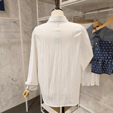 꽃자수 긴팔 블라우스