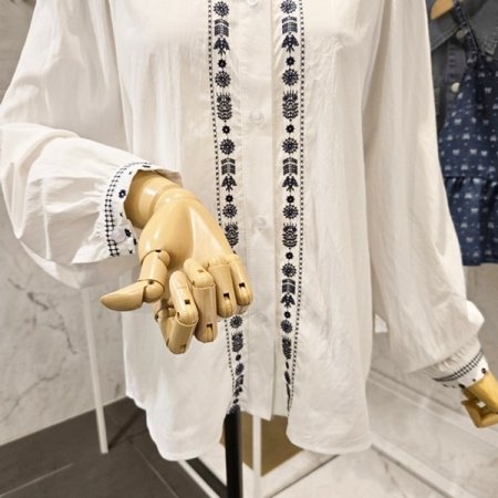 꽃자수 긴팔 블라우스