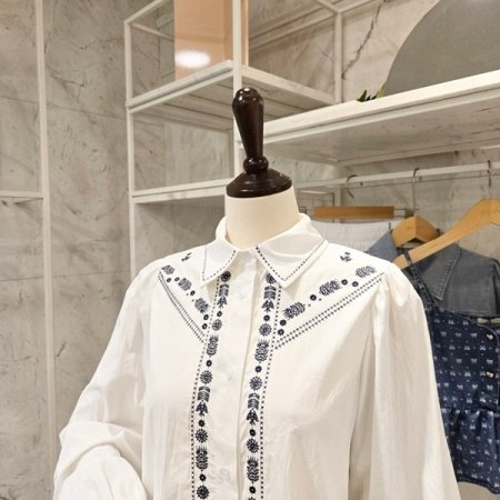 꽃자수 긴팔 블라우스