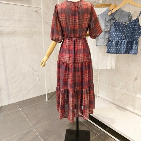 하프 버튼 체크 원피스