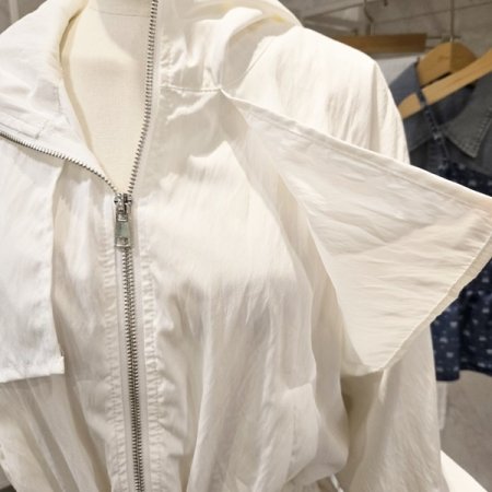 후드넥 스트링 루즈핏 점퍼