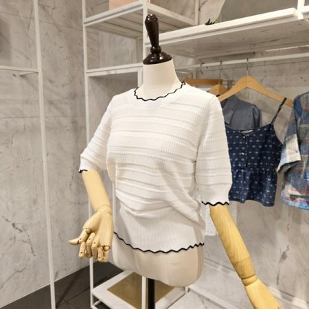 물결 배색 니트