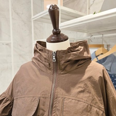 스트링 케이프 야상 점퍼