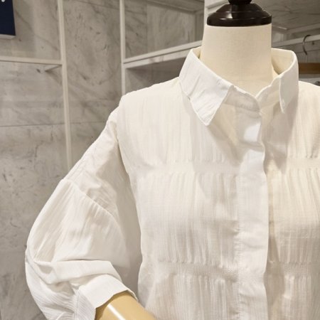 앞포켓 루즈핏 카라 블라우스