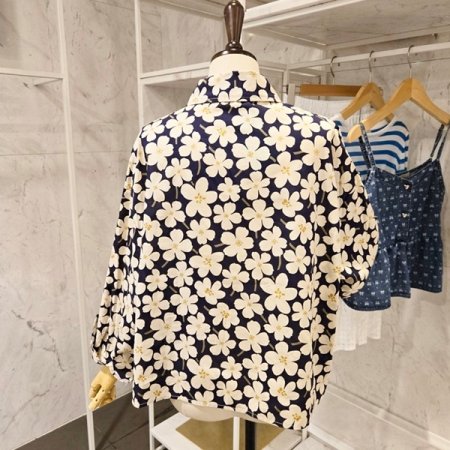 플라워 패턴 카라 셔츠