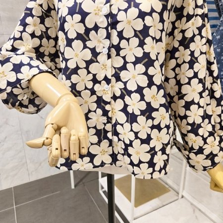 플라워 패턴 카라 셔츠