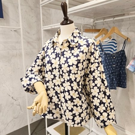 플라워 패턴 카라 셔츠