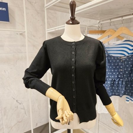 라운드넥 단추 가디건