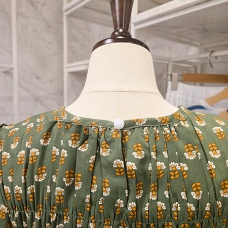 잔꽃 셔링 원피스