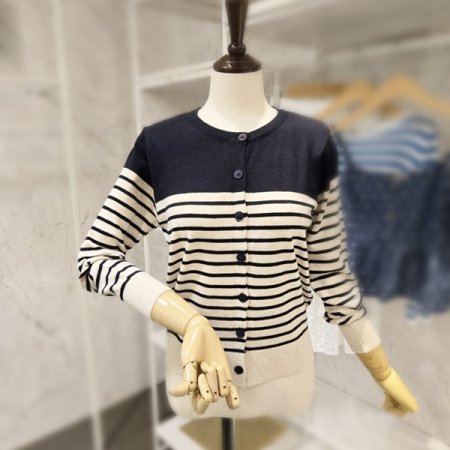 라운드넥 스트라이프 가디건