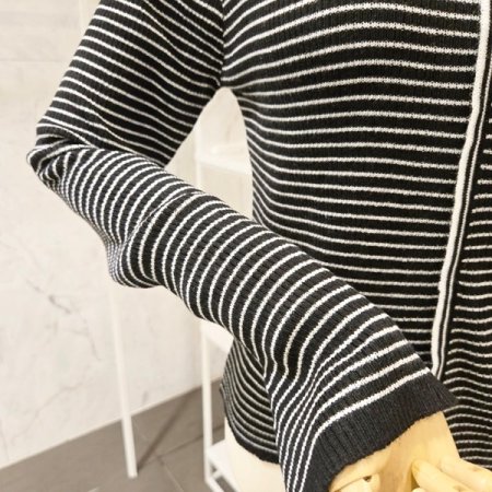 소매트임 스트라이프 티셔츠