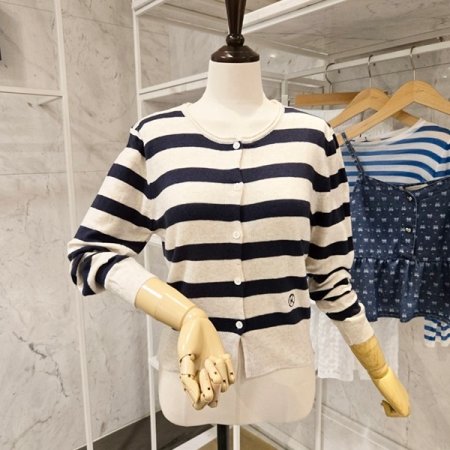 로고 자수 스트라이프 가디건