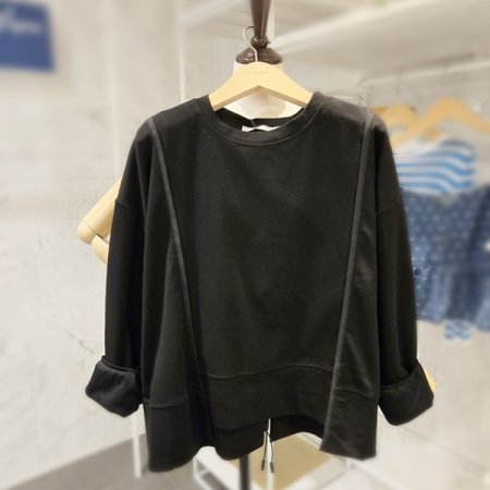 뒷 지퍼 맨투맨 티셔츠