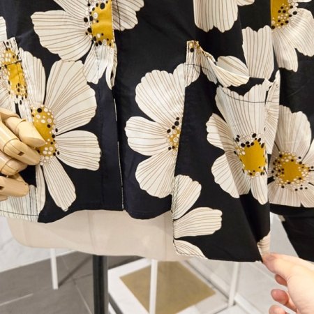 빅 플라워 루즈핏 카라 셔츠