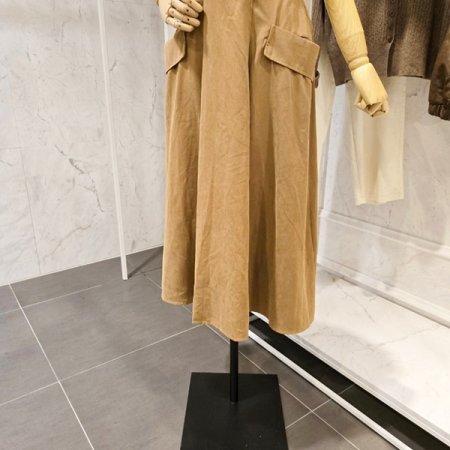 양 포켓 뒷 밴딩 스커트