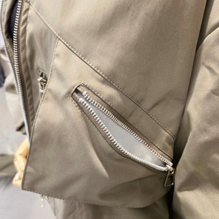 양포켓 스트링 숏 점퍼