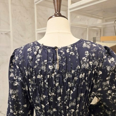 플로럴 셔링 원피스