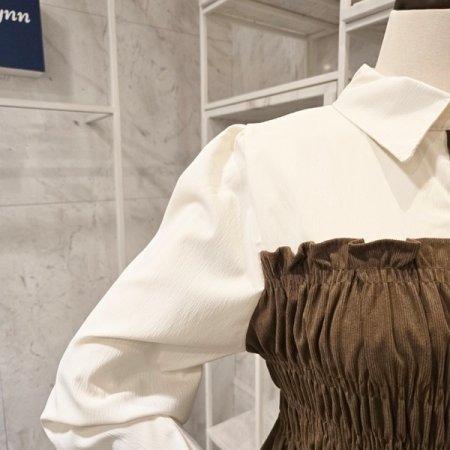 코듀로이 배색 셔링 블라우스