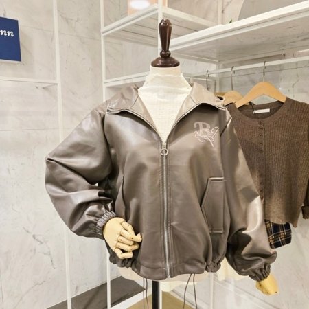 로고자수 레더 점퍼