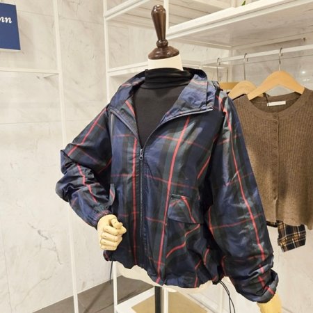 하이넥 체크 루즈핏 점퍼