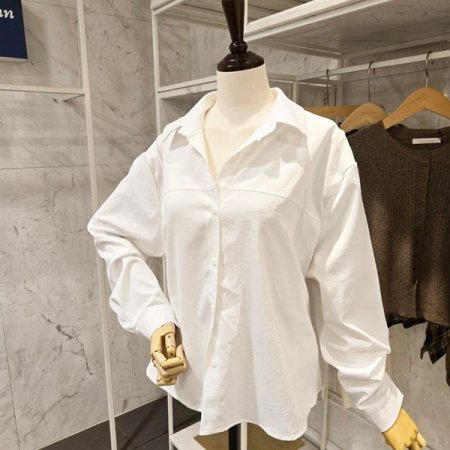 뒷 꼬임 카라 블라우스