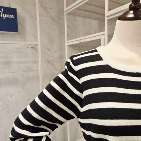 스트라이프 양 셔링 니트