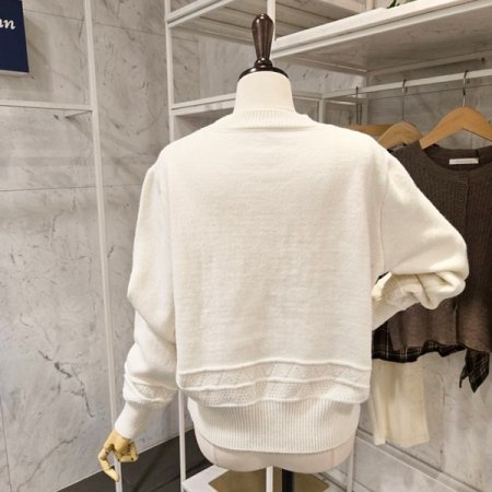 리본 레터링 니트