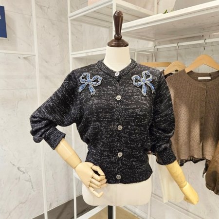 양 리본 장식 가디건