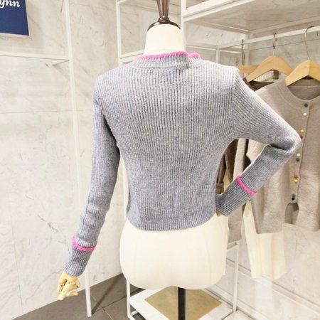 브이넥 크롭 골지 니트