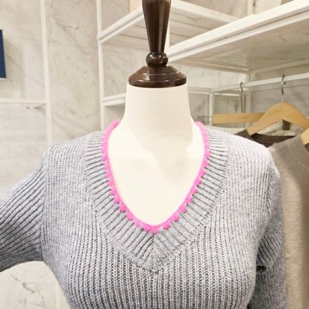 브이넥 크롭 골지 니트