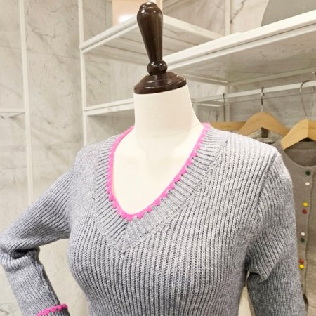 브이넥 크롭 골지 니트