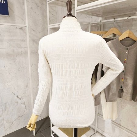 폴라 심플패턴 니트